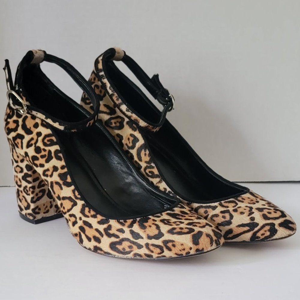 White House Black Market calf hair leopard print heels size 8.5